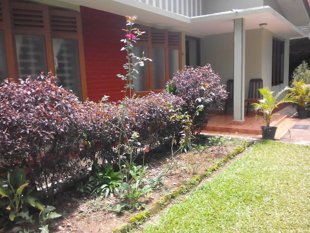 Jayawimana Apartment Kandy Exterior photo