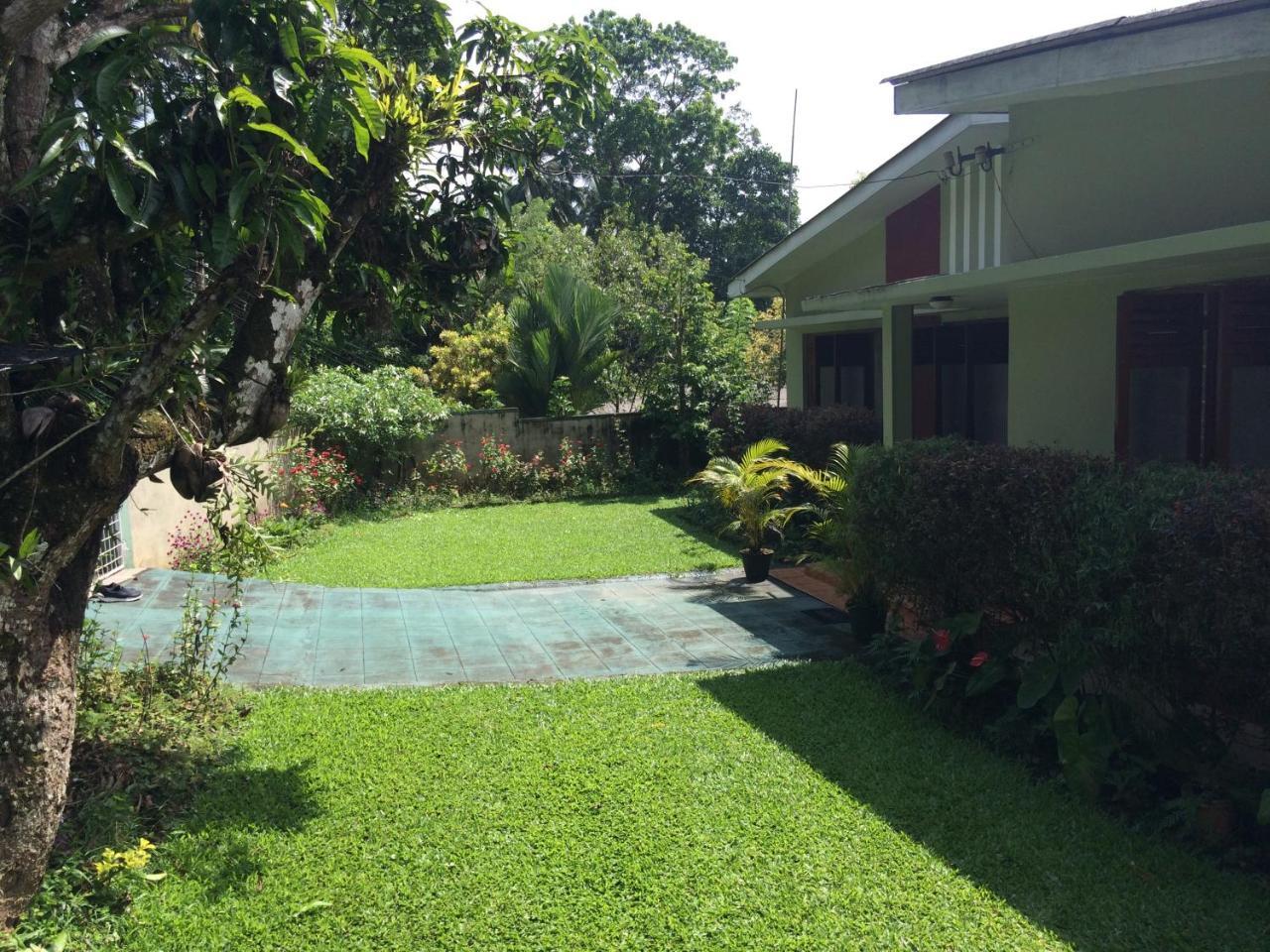 Jayawimana Apartment Kandy Exterior photo